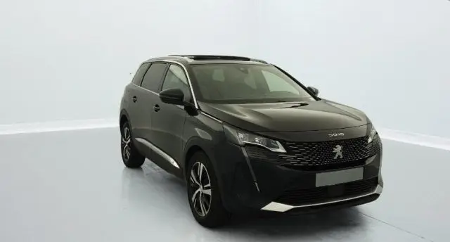 Photo 1 : Peugeot 5008 2023 Essence