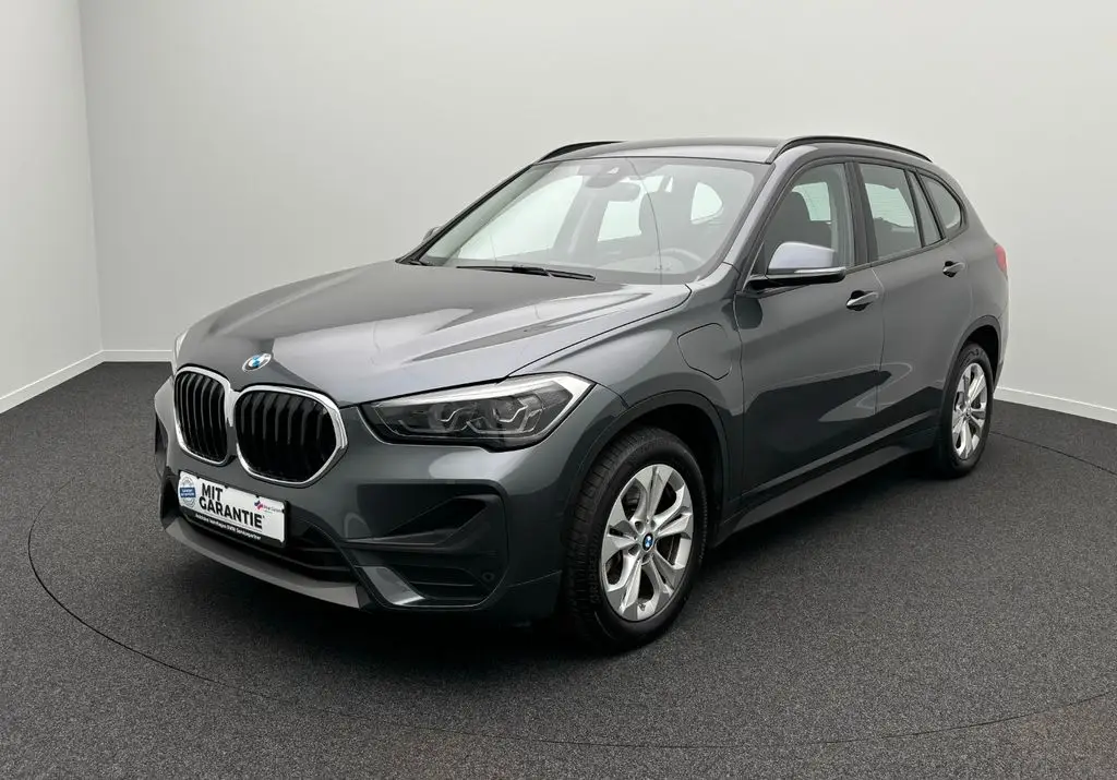 Photo 1 : Bmw X1 2021 Hybride