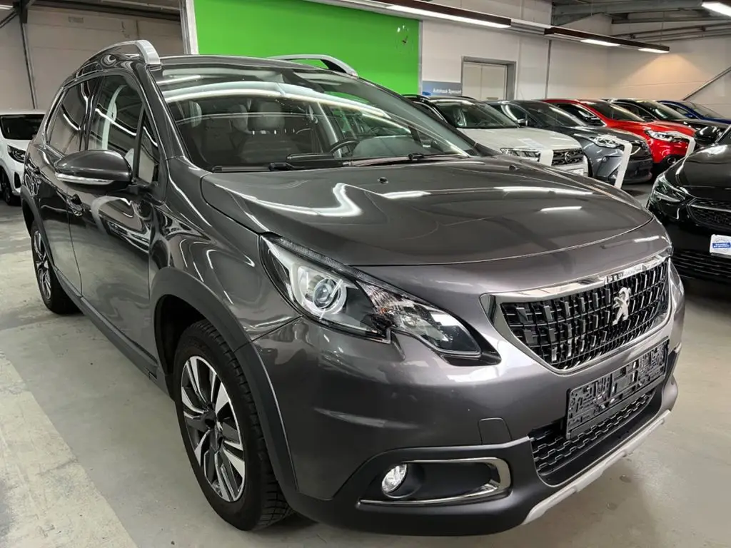 Photo 1 : Peugeot 2008 2019 Essence