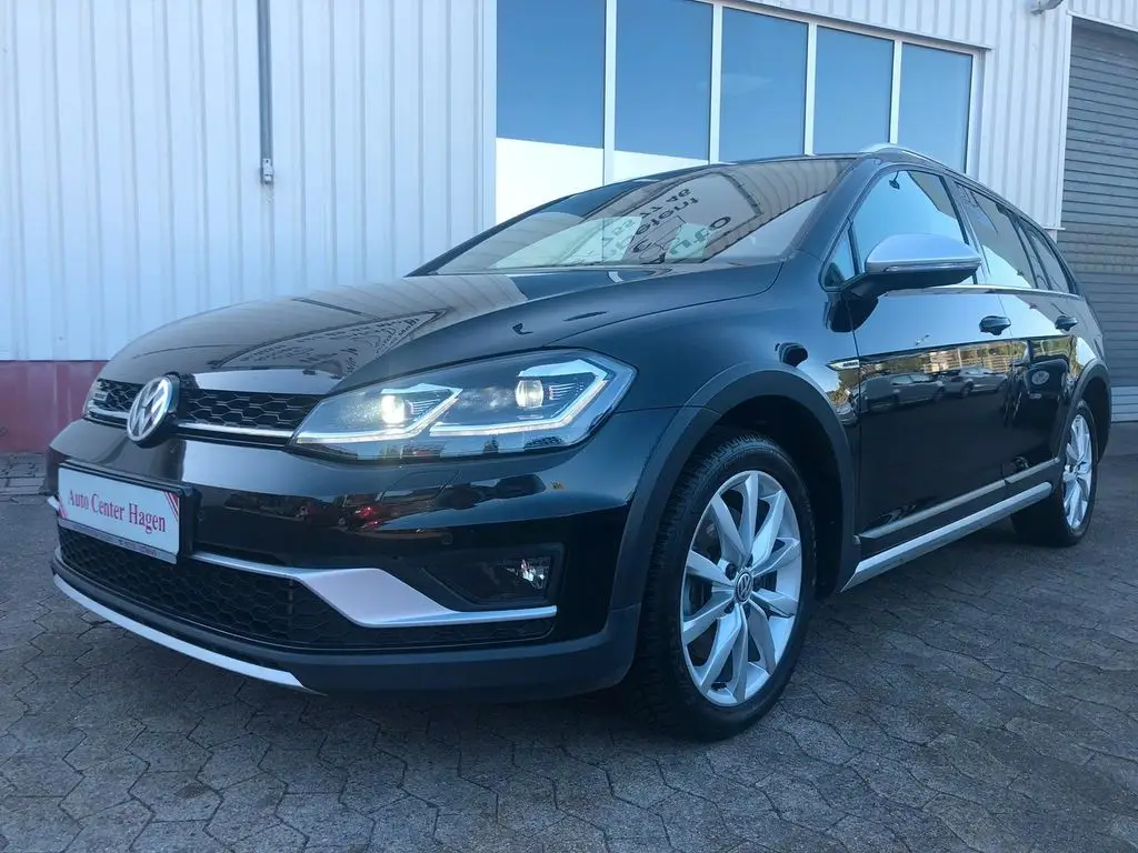 Photo 1 : Volkswagen Golf 2017 Diesel