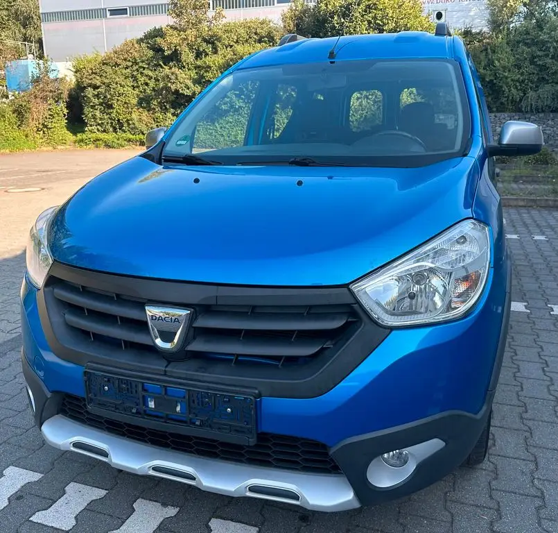 Photo 1 : Dacia Dokker 2015 Petrol