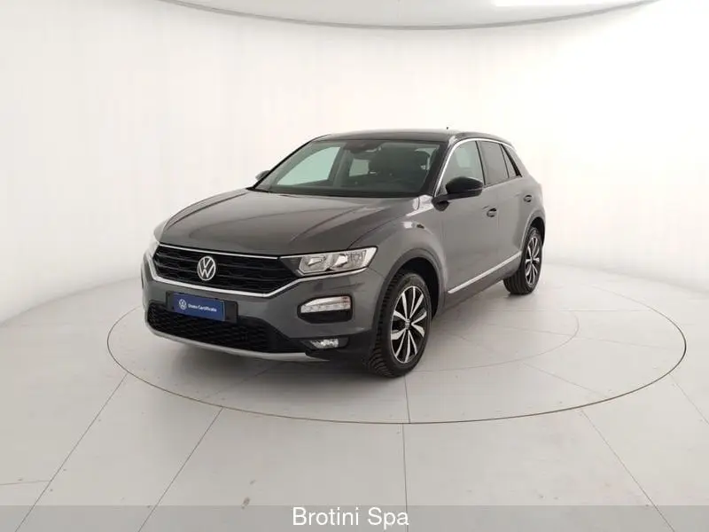 Photo 1 : Volkswagen T-roc 2021 Petrol