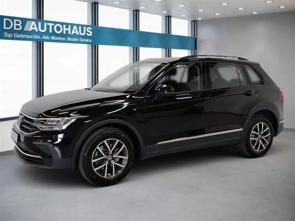 Photo 1 : Volkswagen Tiguan 2022 Hybrid