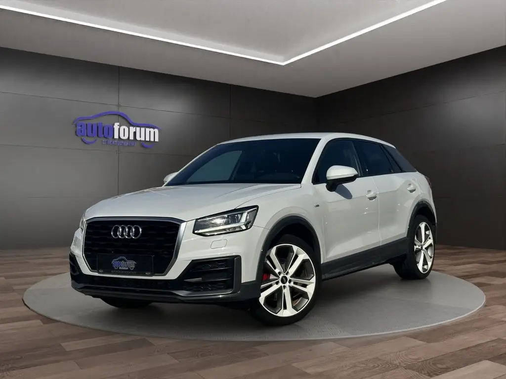 Photo 1 : Audi Q2 2020 Petrol