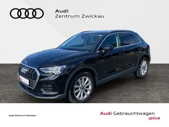 Photo 1 : Audi Q3 2022 Hybride