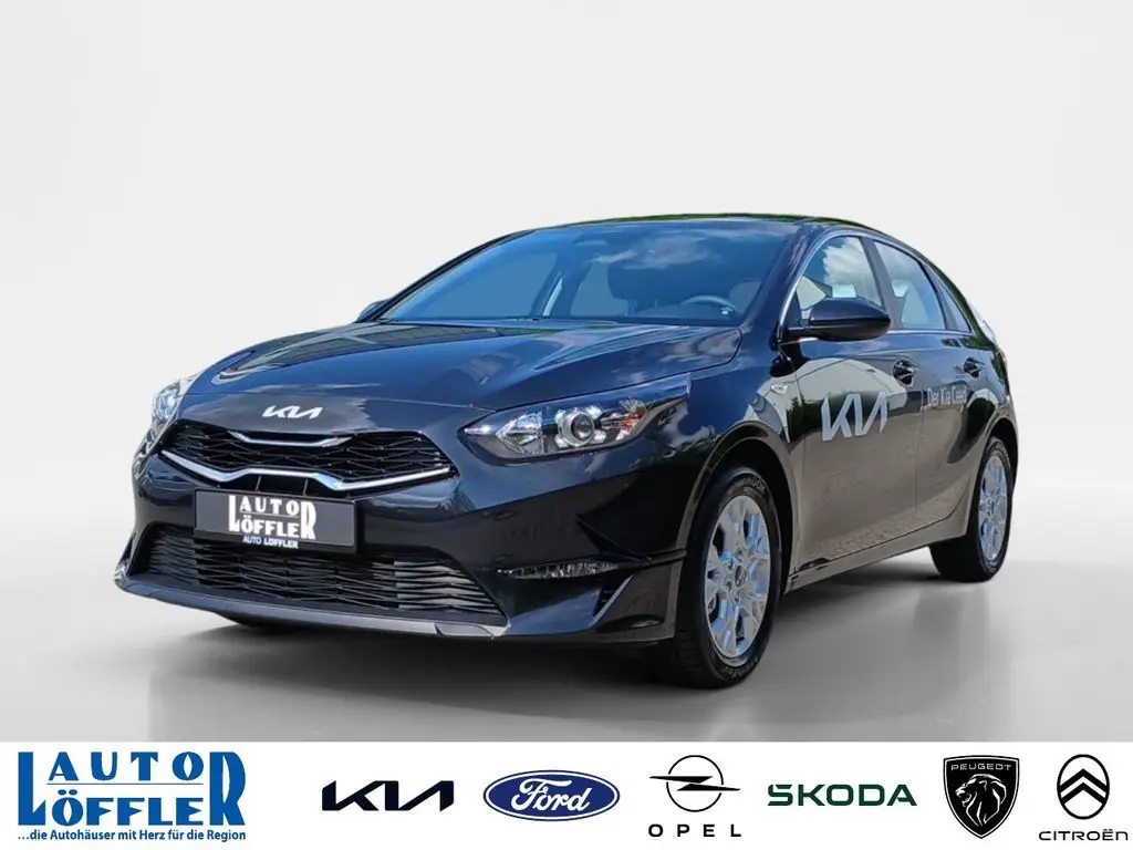 Photo 1 : Kia Ceed 2024 Petrol