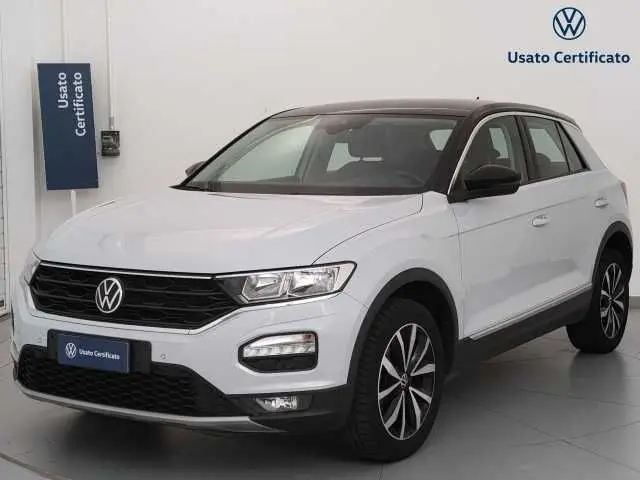 Photo 1 : Volkswagen T-roc 2021 Petrol