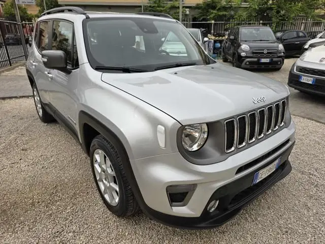 Photo 1 : Jeep Renegade 2021 Essence