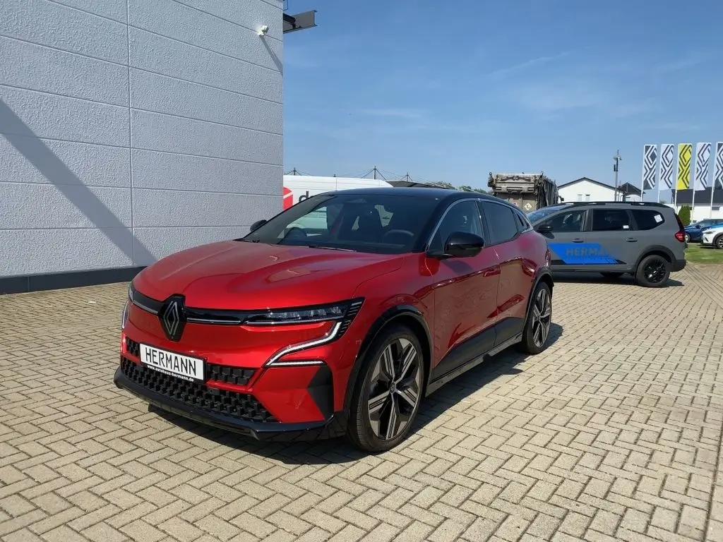 Photo 1 : Renault Megane 2024 Non renseigné