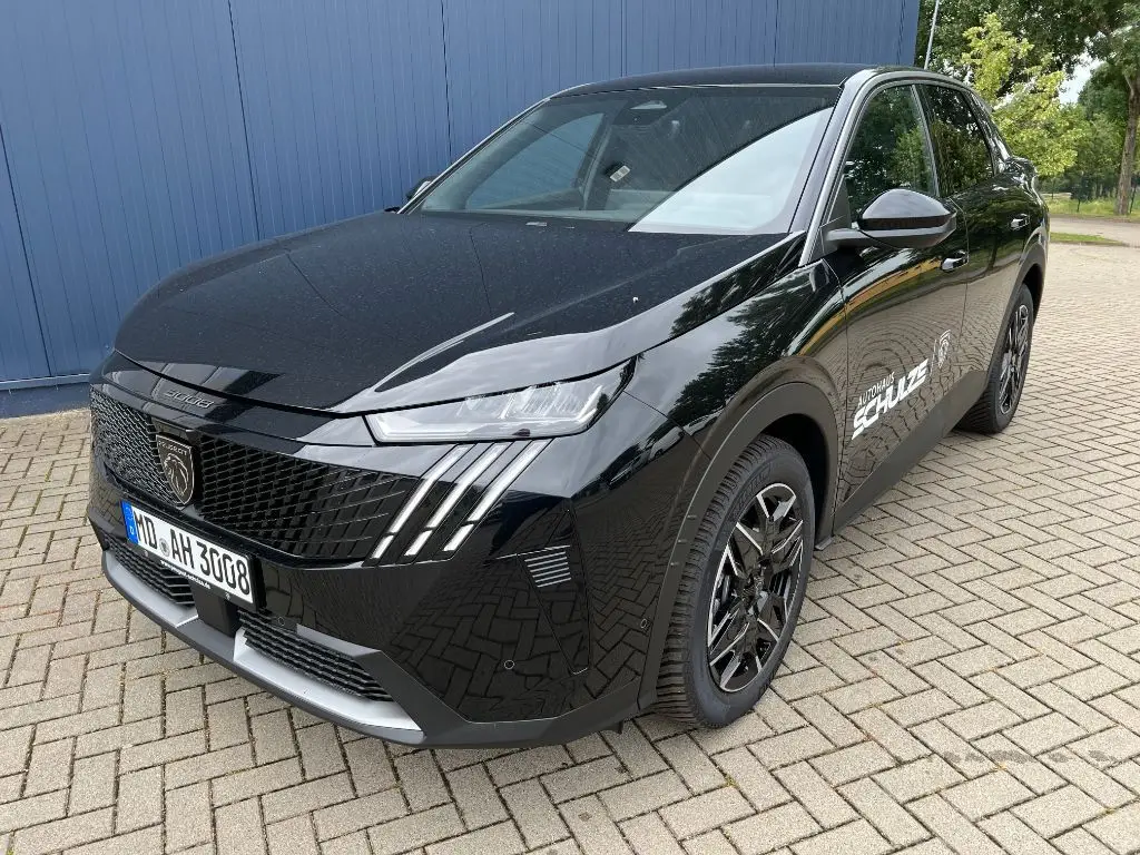 Photo 1 : Peugeot 3008 2024 Essence