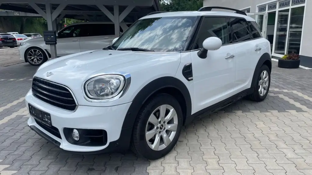 Photo 1 : Mini One 2019 Petrol