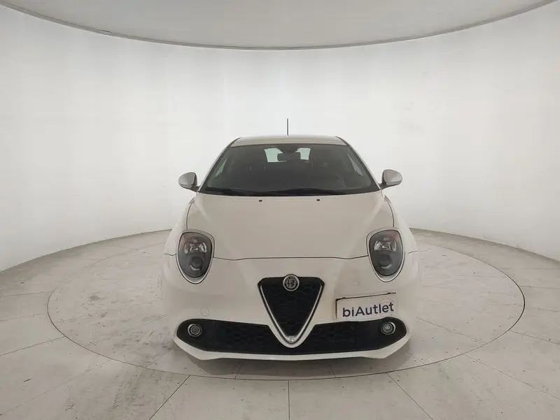 Photo 1 : Alfa Romeo Mito 2017 Essence