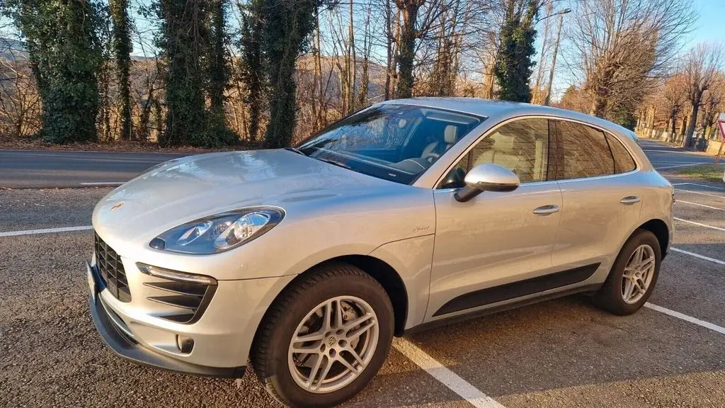 Photo 1 : Porsche Macan 2015 Diesel