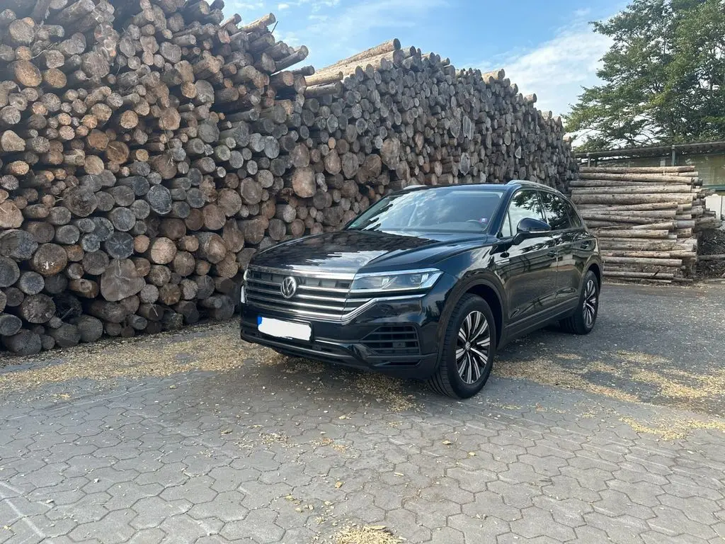 Photo 1 : Volkswagen Touareg 2018 Diesel