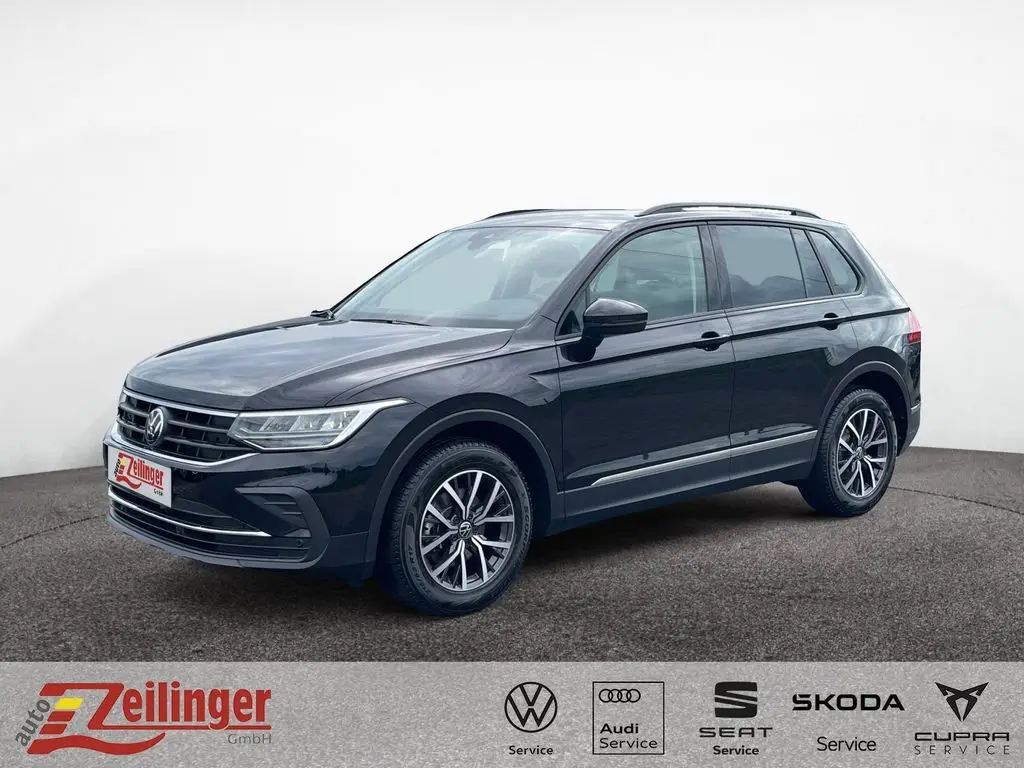 Photo 1 : Volkswagen Tiguan 2024 Essence