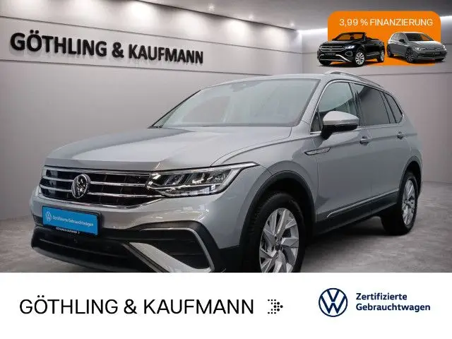 Photo 1 : Volkswagen Tiguan 2023 Petrol