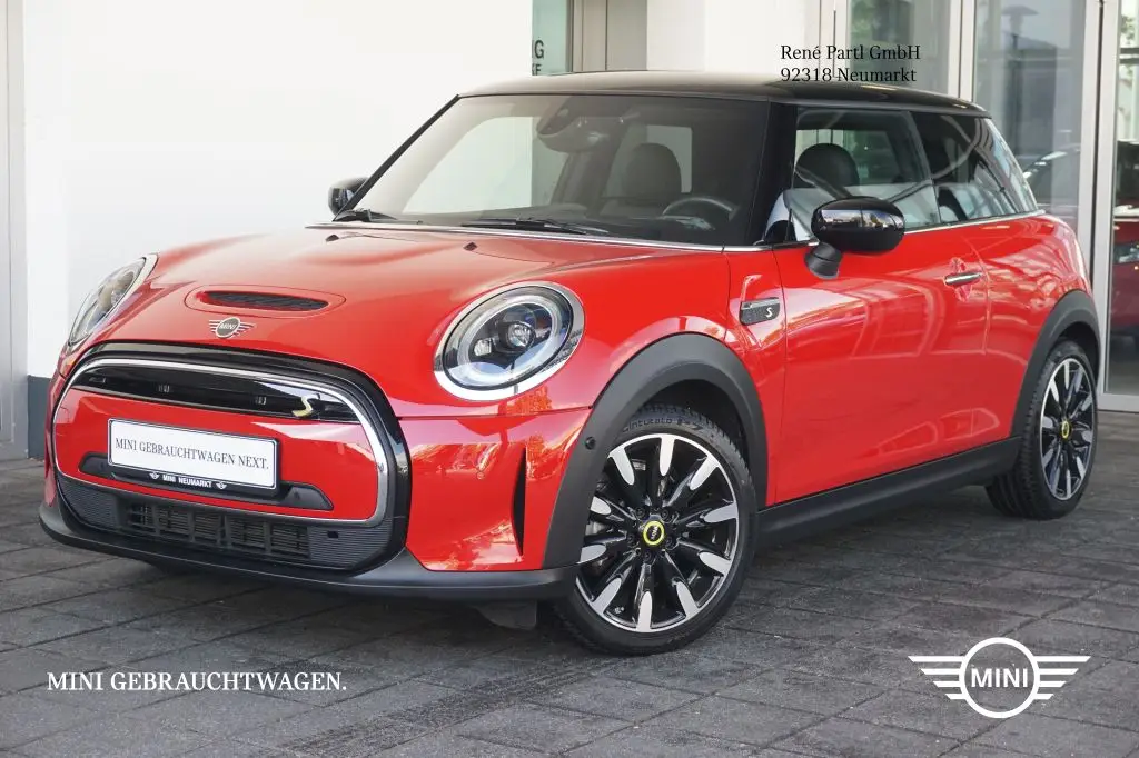 Photo 1 : Mini Cooper 2021 Non renseigné