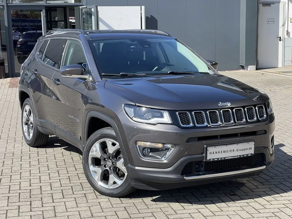 Photo 1 : Jeep Compass 2018 Essence