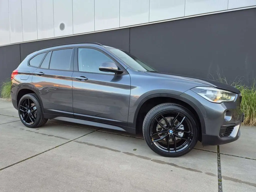 Photo 1 : Bmw X1 2017 Essence