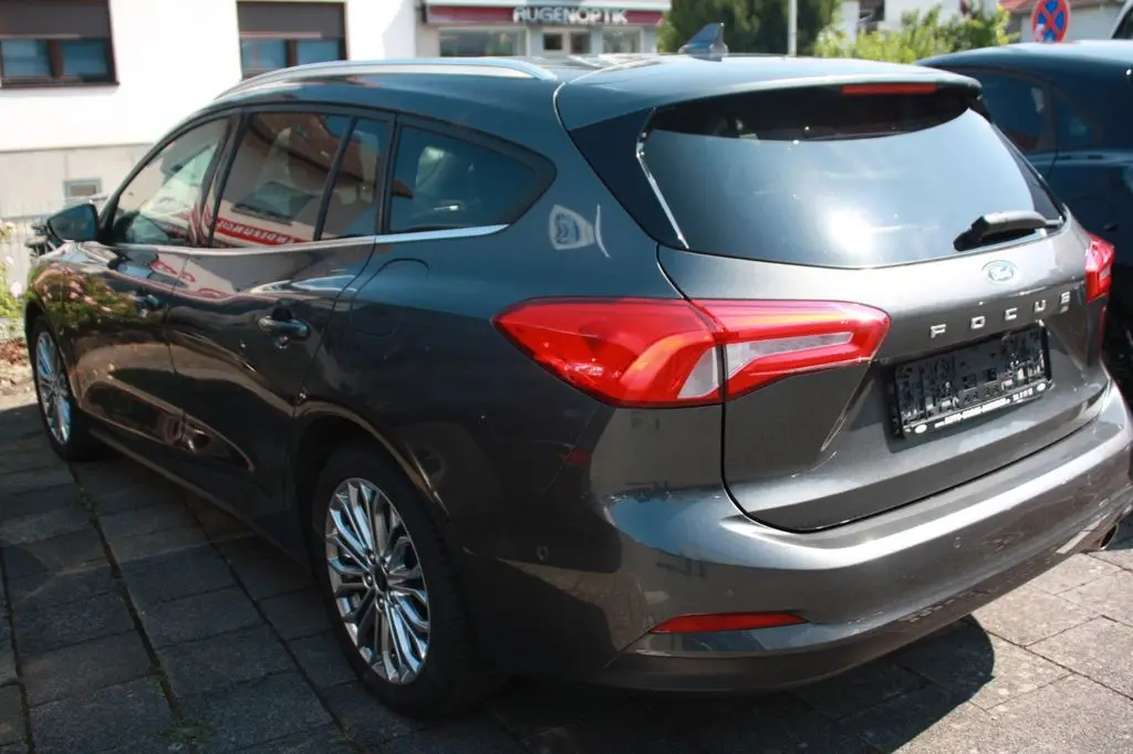 Photo 1 : Ford Focus 2019 Essence