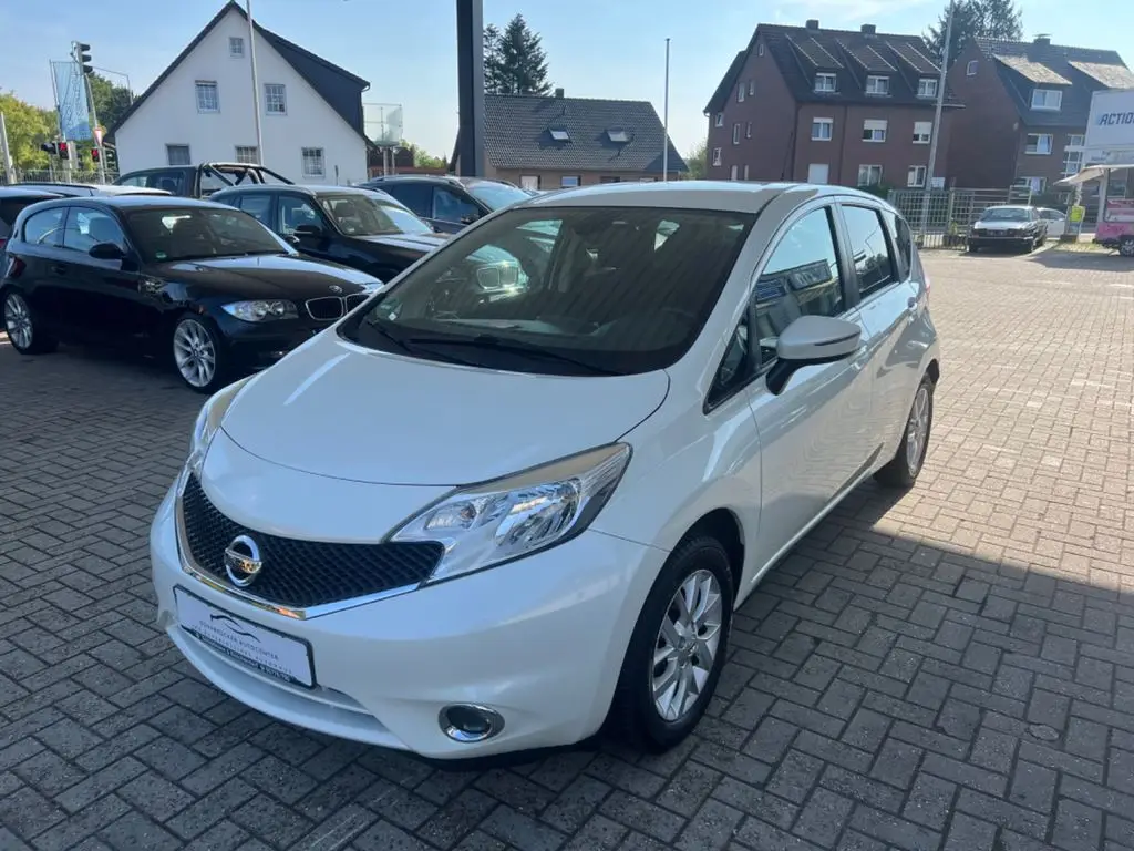 Photo 1 : Nissan Note 2016 Petrol