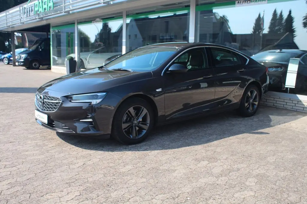 Photo 1 : Opel Insignia 2020 Diesel