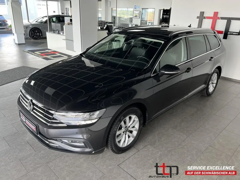 Photo 1 : Volkswagen Passat 2023 Diesel