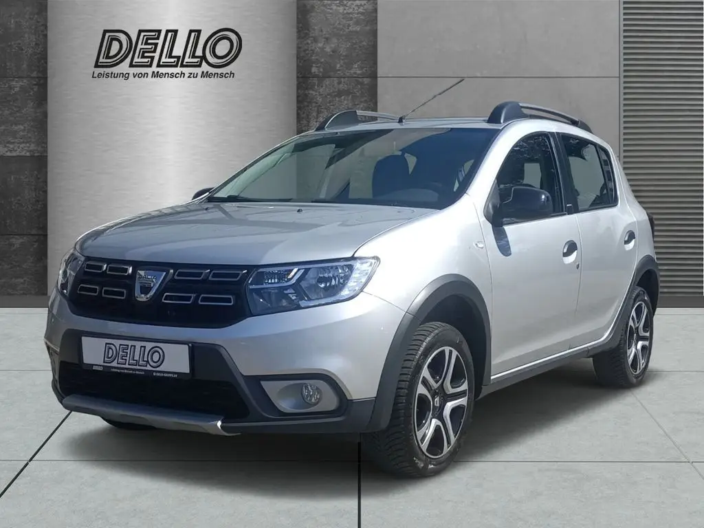 Photo 1 : Dacia Sandero 2018 Essence