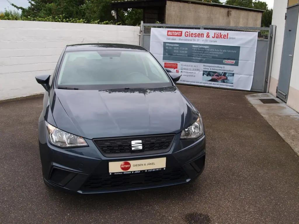 Photo 1 : Seat Ibiza 2021 Petrol