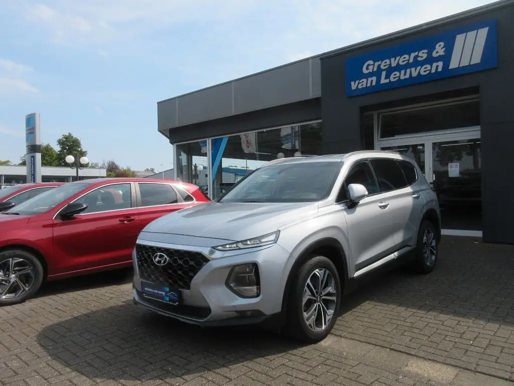 Photo 1 : Hyundai Santa Fe 2018 Diesel