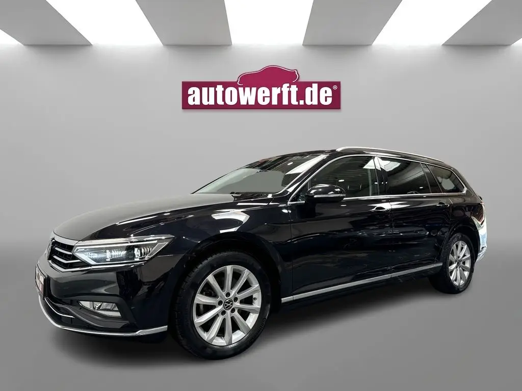 Photo 1 : Volkswagen Passat 2023 Diesel