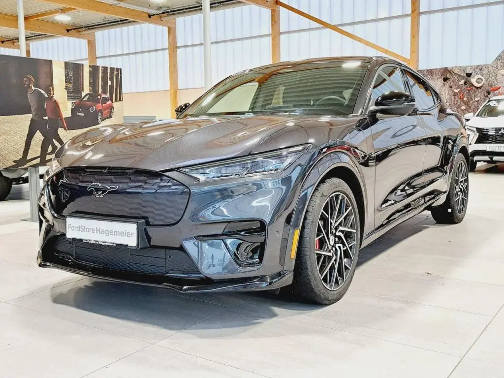 Photo 1 : Ford Mustang 2022 Non renseigné