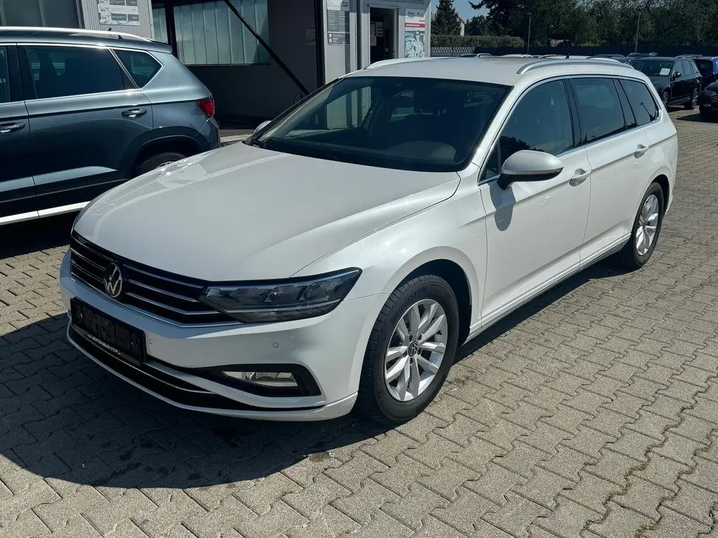 Photo 1 : Volkswagen Passat 2022 Diesel