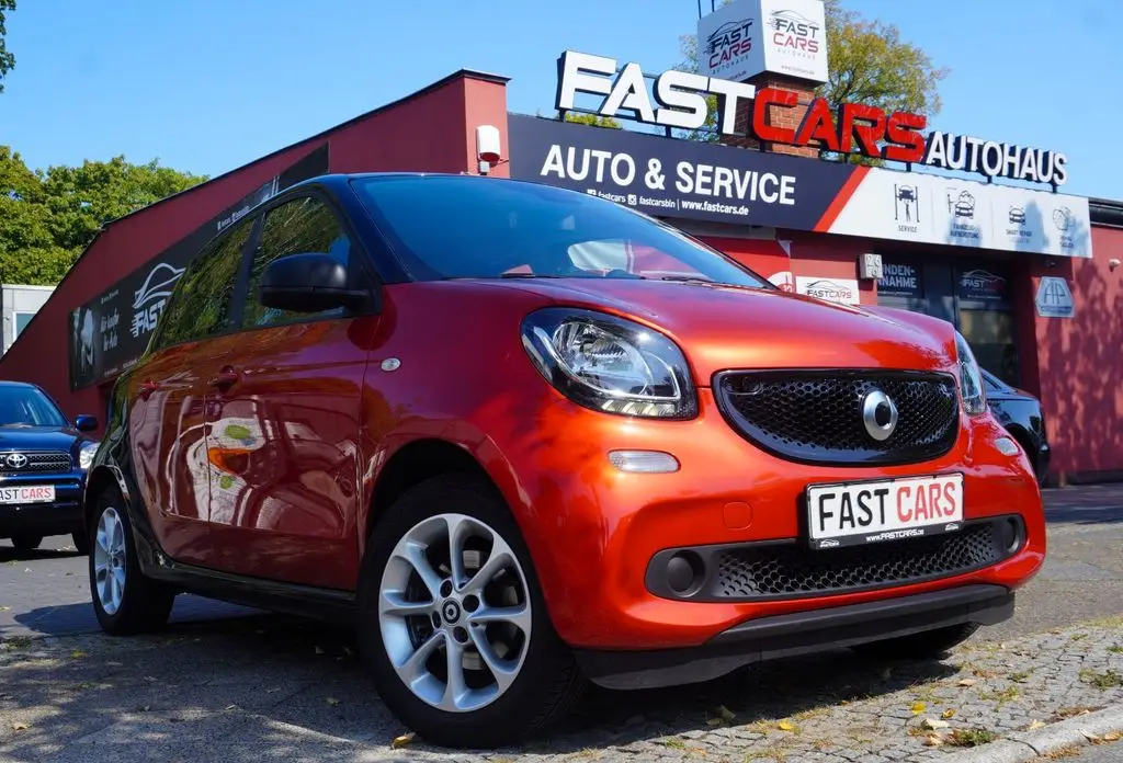 Photo 1 : Smart Forfour 2019 Petrol