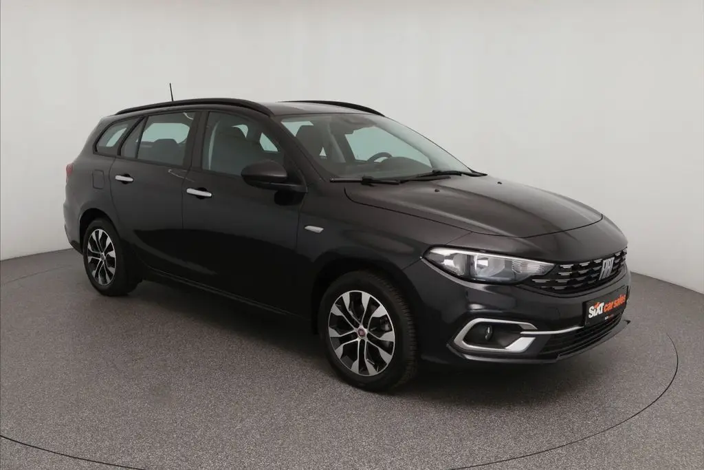 Photo 1 : Fiat Tipo 2023 Essence