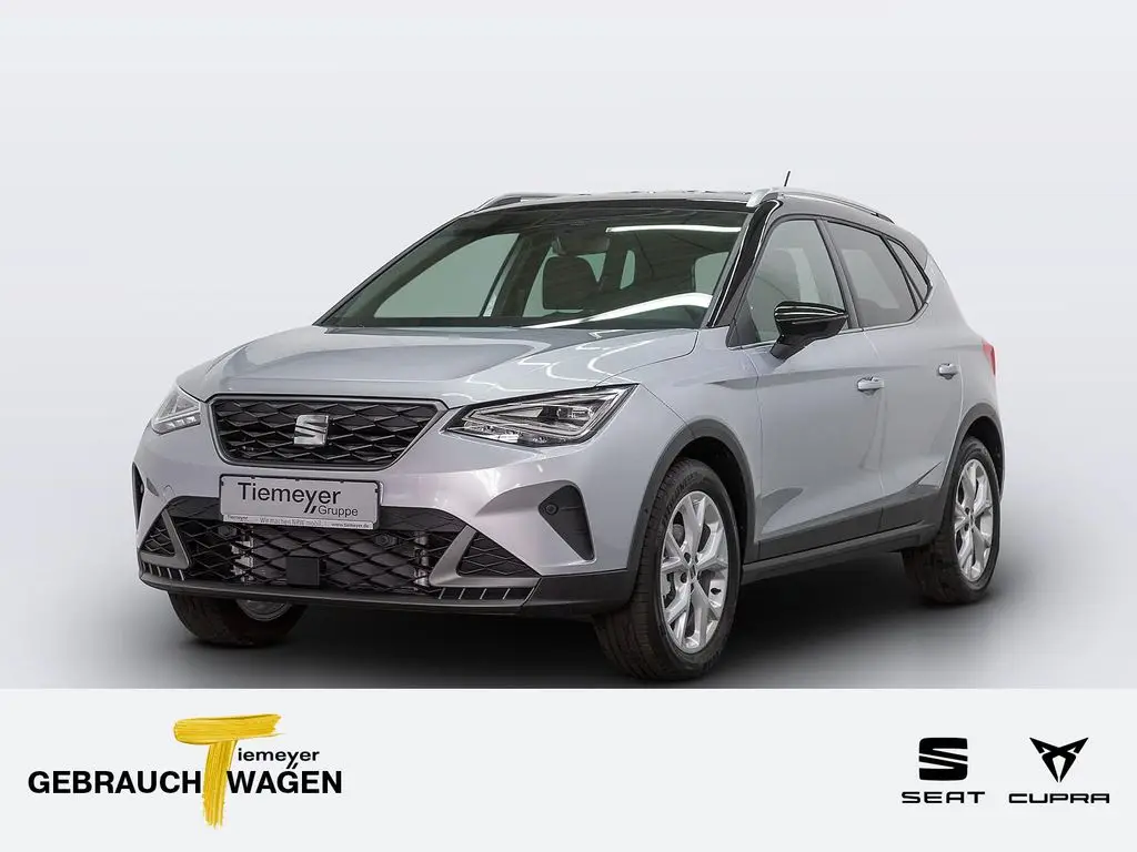 Photo 1 : Seat Arona 2024 Petrol