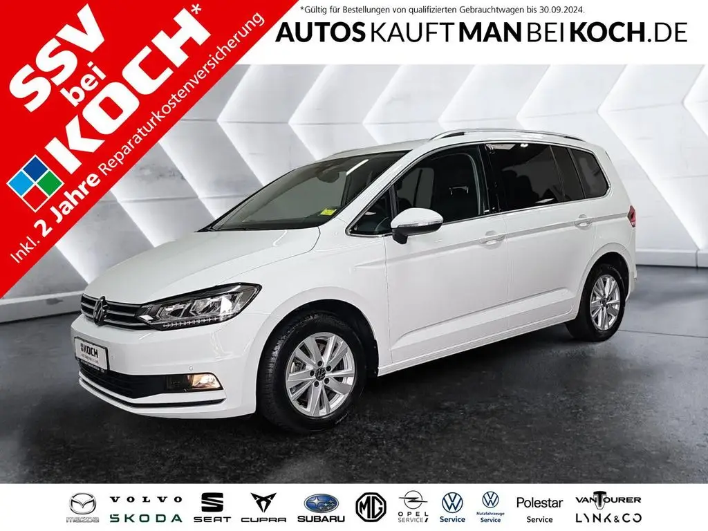 Photo 1 : Volkswagen Touran 2023 Essence