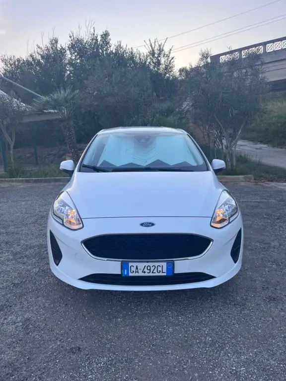 Photo 1 : Ford Fiesta 2020 Diesel