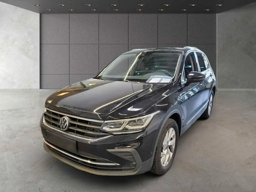 Photo 1 : Volkswagen Tiguan 2021 Diesel