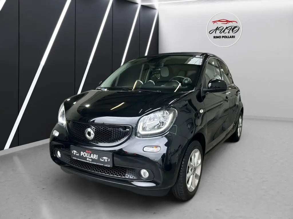 Photo 1 : Smart Forfour 2015 Petrol