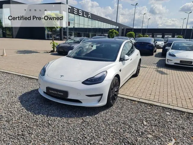 Photo 1 : Tesla Model 3 2021 Non renseigné