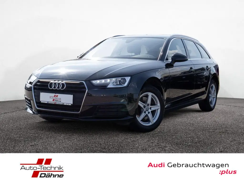 Photo 1 : Audi A4 2019 Diesel