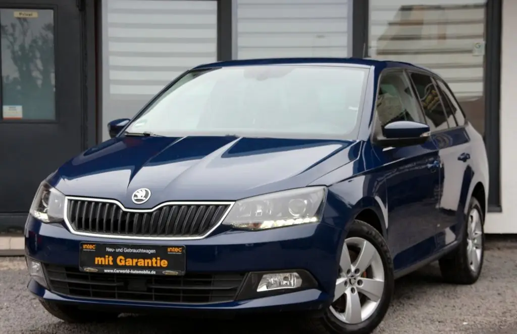 Photo 1 : Skoda Fabia 2015 Petrol