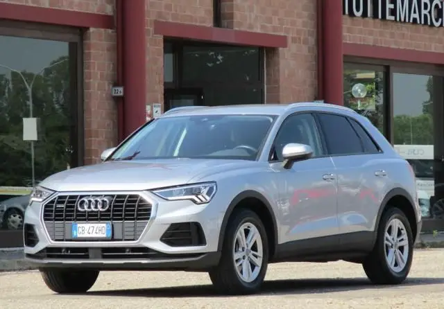 Photo 1 : Audi Q3 2020 Diesel