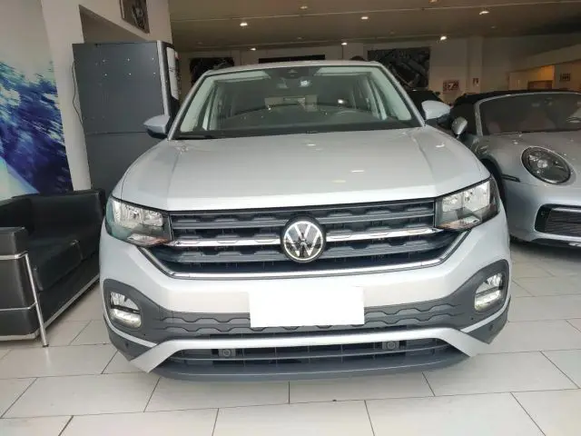 Photo 1 : Volkswagen T-cross 2022 Essence