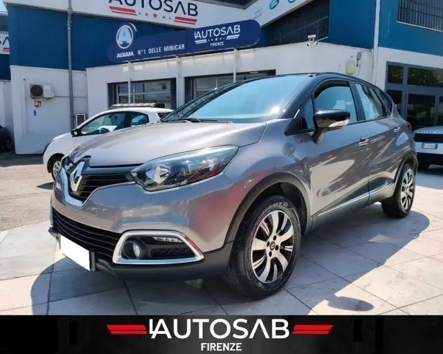 Photo 1 : Renault Captur 2017 Essence