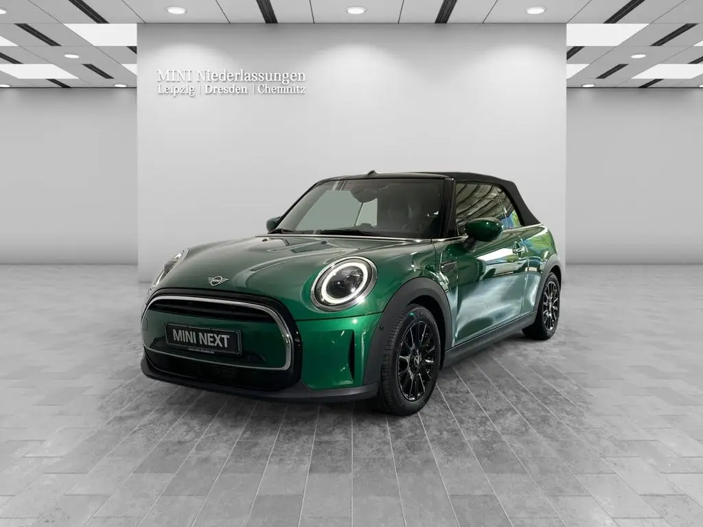 Photo 1 : Mini One 2021 Petrol