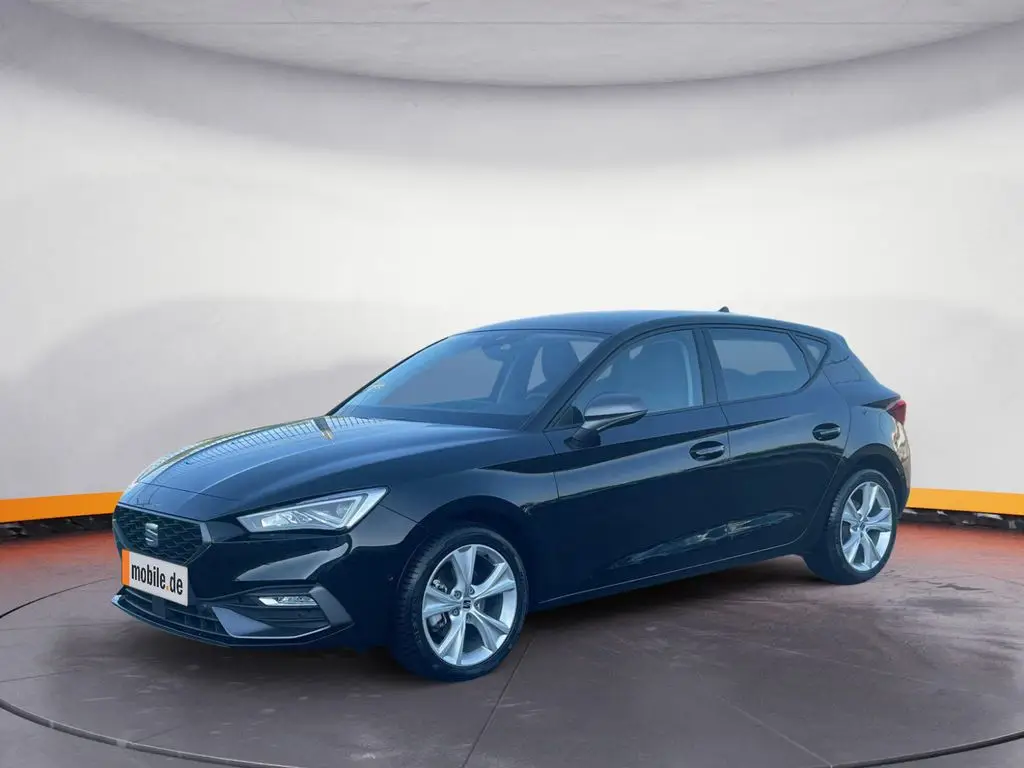 Photo 1 : Seat Leon 2023 Petrol