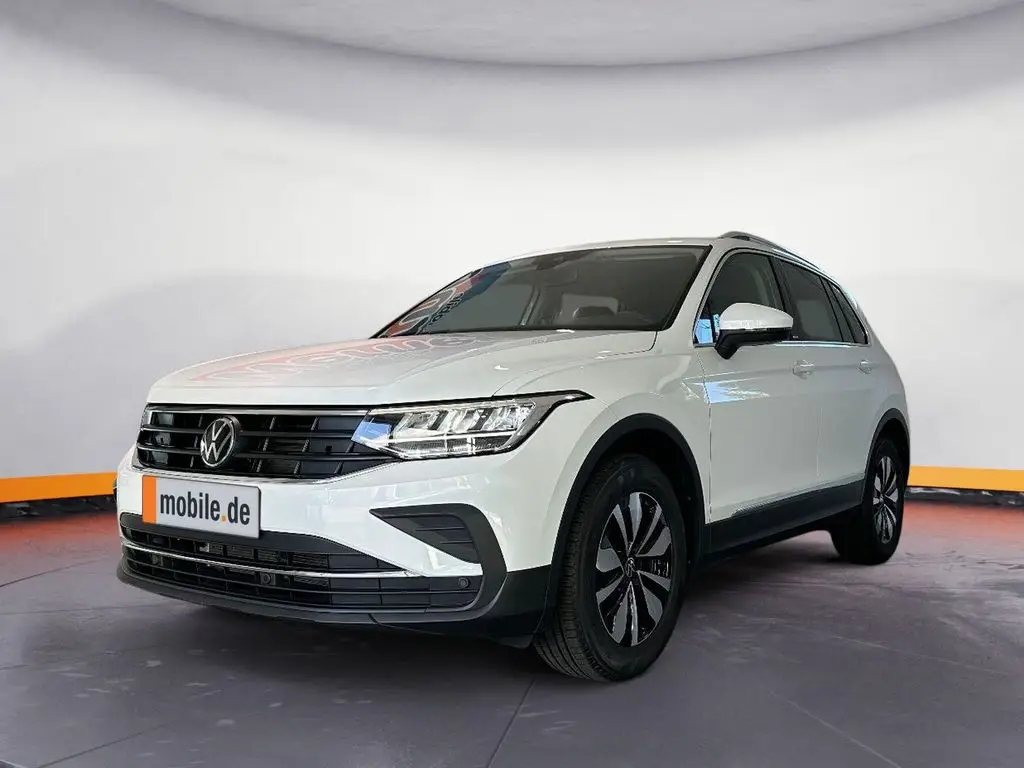 Photo 1 : Volkswagen Tiguan 2024 Essence