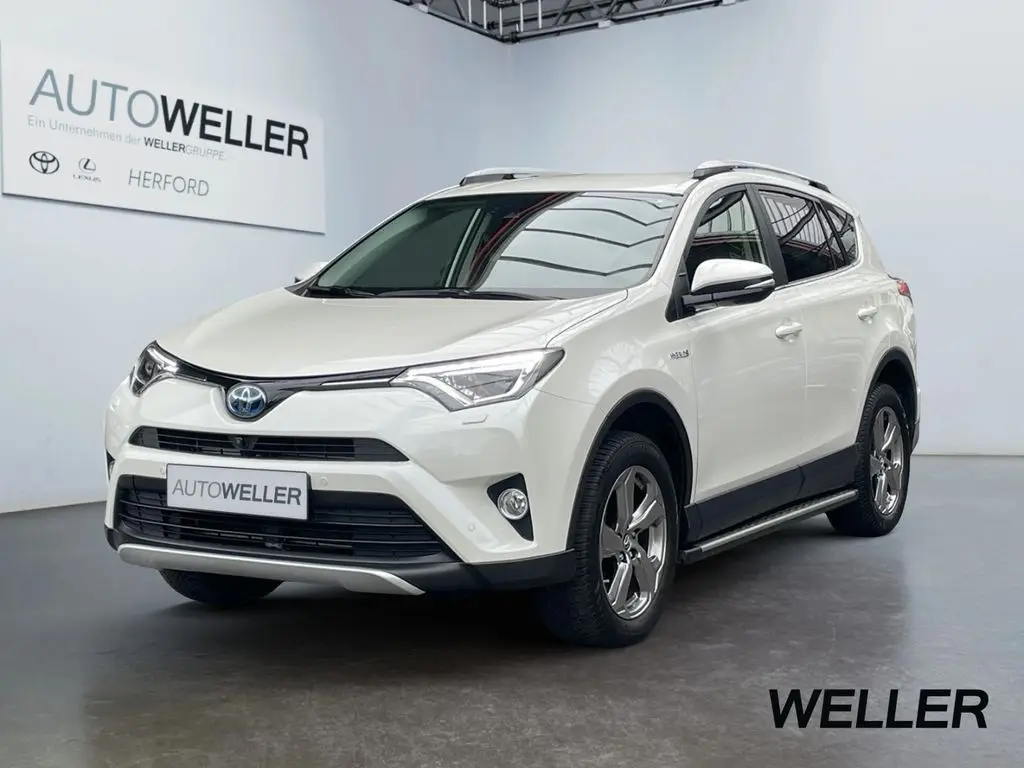 Photo 1 : Toyota Rav4 2017 Hybride